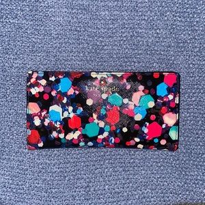 Kate Spade Daycation Neda Dance Party Dot Wallet